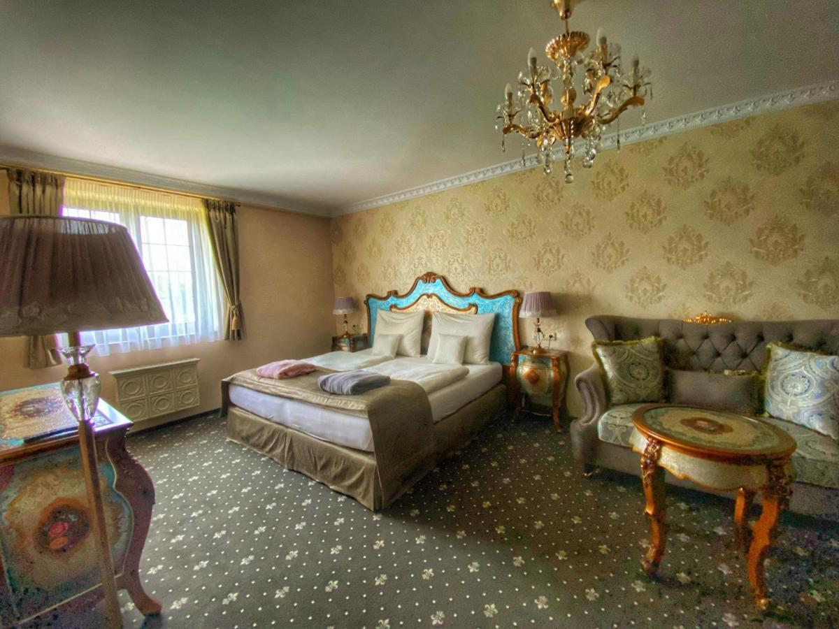 Chateau Sanov 5*