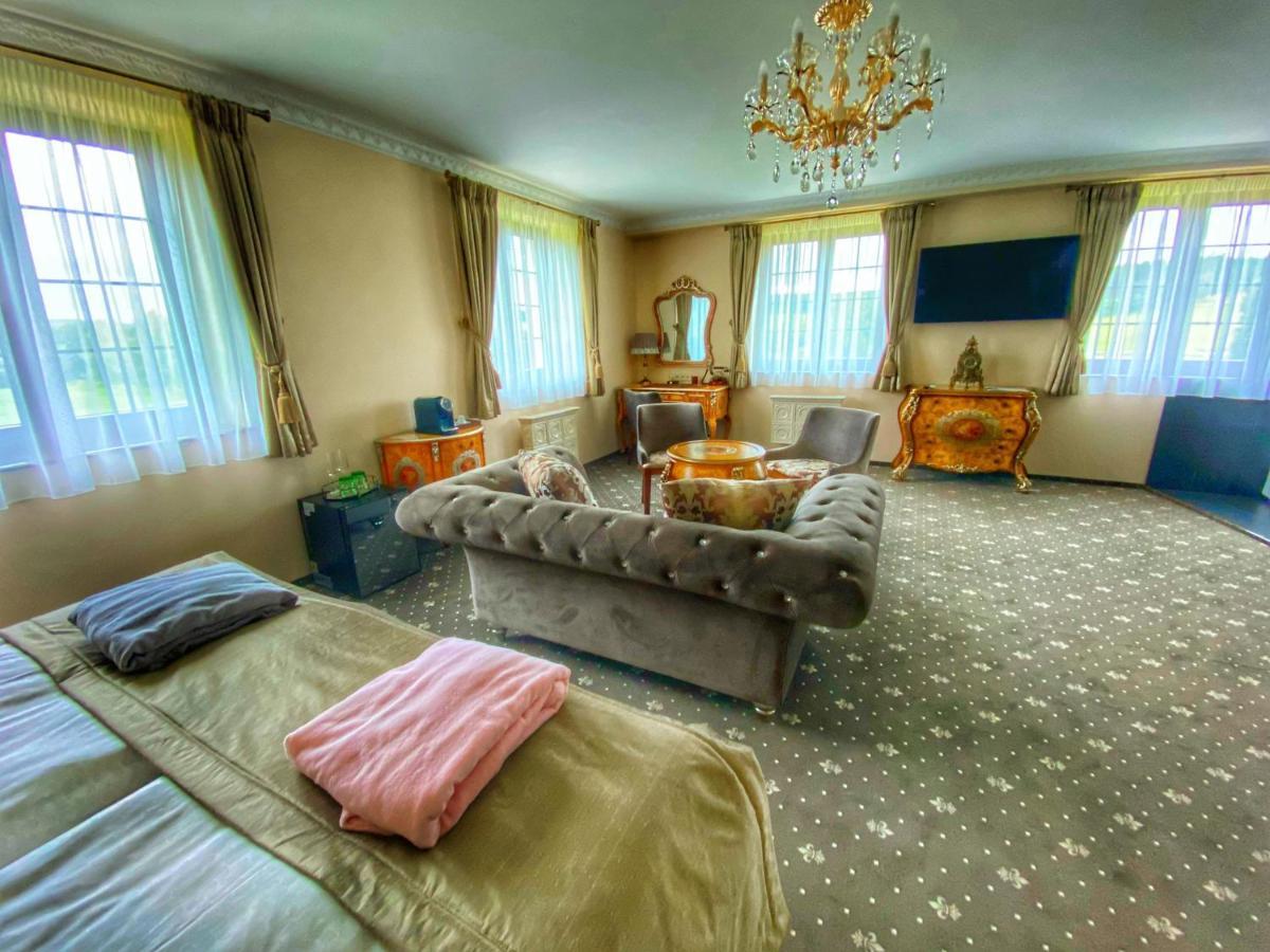Chateau Sanov 5*